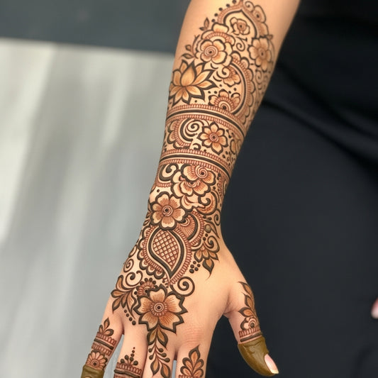 اليد الخلفية إلى الكوع